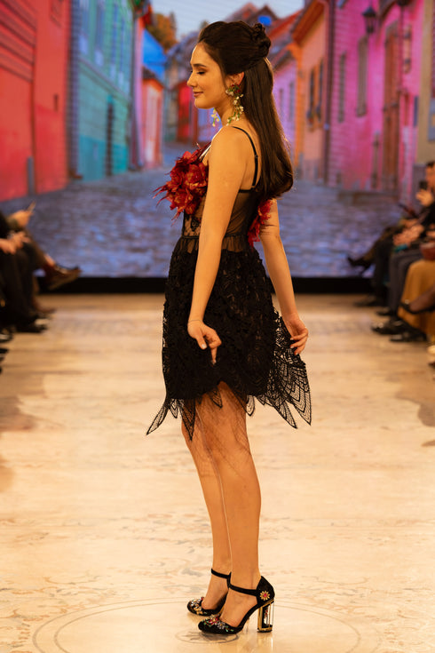 Rochie dantela si fori pictate S77